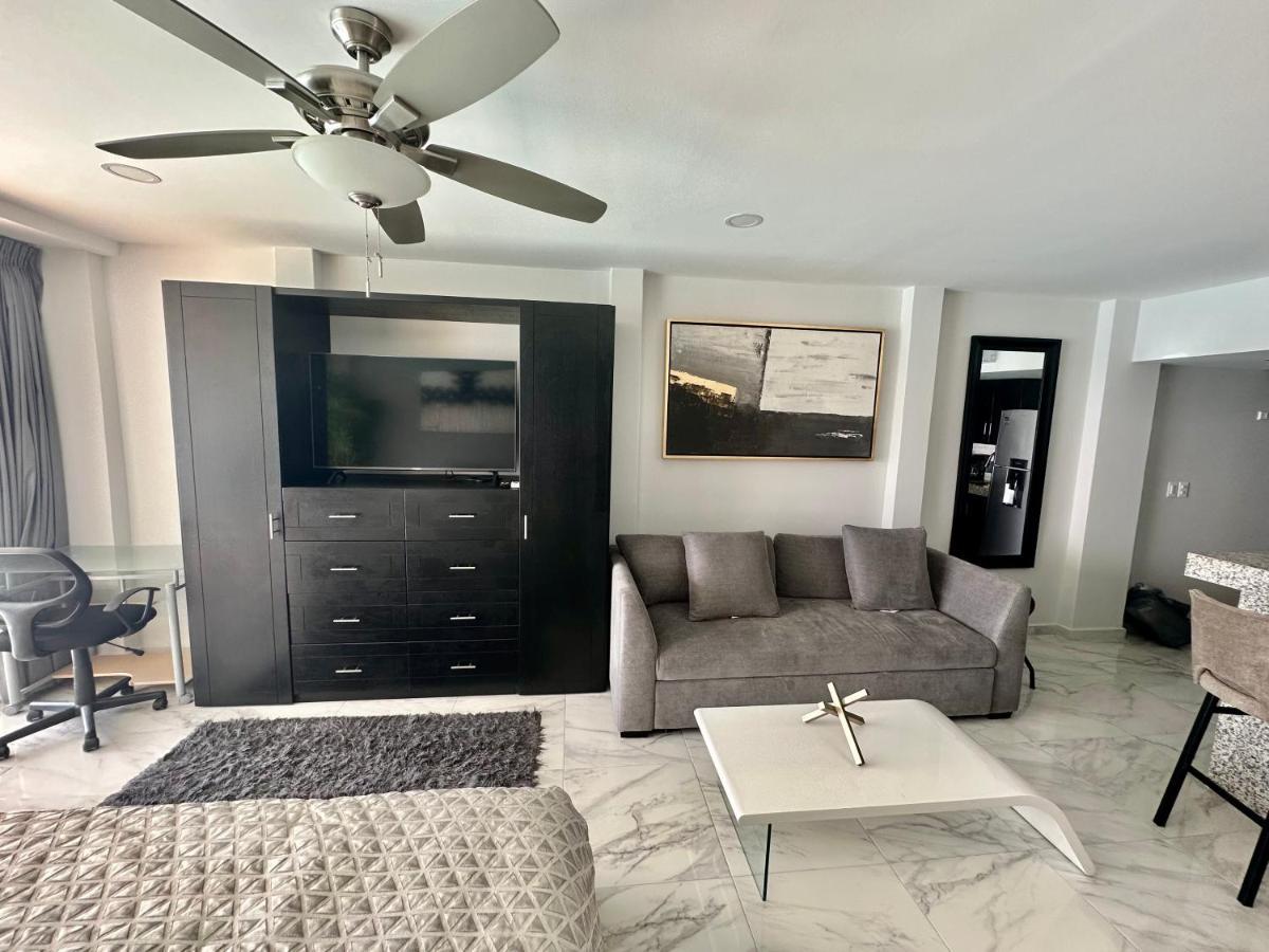 Luxury Caribbean Condos By Salvia Cancun Beachfront Экстерьер фото